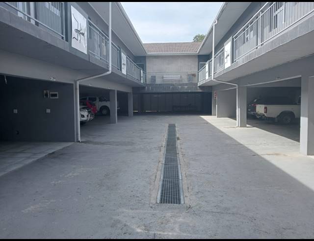 940M² OFFICE FOR SALE IN CAMBRIDGE